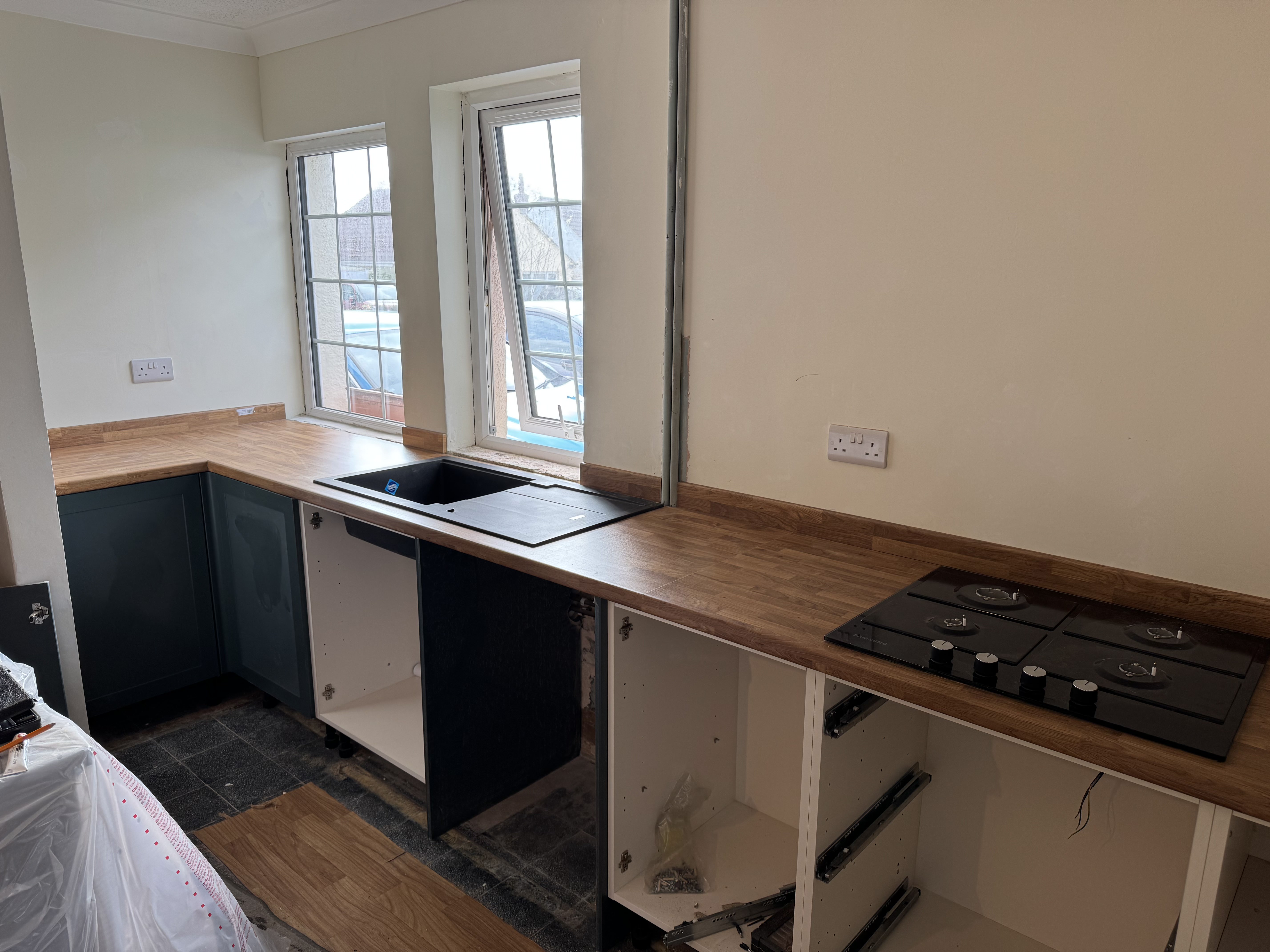 Kitchen worktops fitted Glastonbury